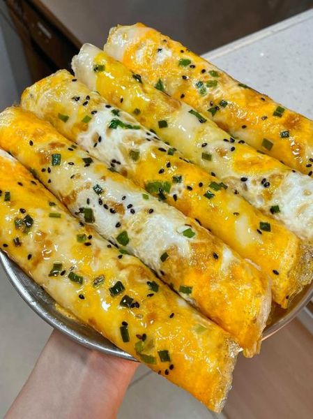 鸡蛋饼图片大全_鸡蛋饼怎么做才松软
